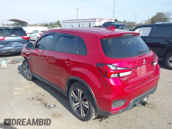 ✅ 2020 Mitsubishi Outlander ES • VIN: JA4AP3AU5LU029391 • Lot: 43643650. Listed on IAAI with 86,314 mi. Free auction sales archive from the USA and detailed vehicle history report at DreamBid. Image 3.