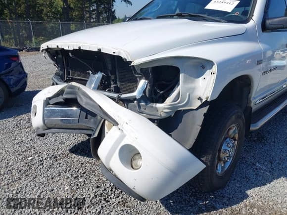 ✅ 2006 Dodge 1500 SLT • VIN: 3D7KS19D36G239244 • Lot: 43289412. Wystawiony na IAAI z przebiegiem 168 699 mil. Bezpłatny archiwum sprzedaży aukcyjnych z USA i szczegółowy raport historii pojazdu na DreamBid. Zdjęcie 6.