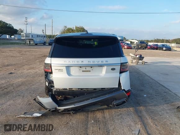 ✅ 2019 Land Rover Range Rover Sport HSE • VIN: SALWR2RU8KA873244 • Lot: 41216318. Listed on IAAI with 69,503 mi. Free auction sales archive from the USA and detailed vehicle history report at DreamBid. Image 16.