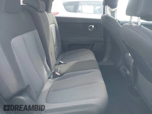 ✅ 2024 Hyundai Ioniq 5 SEL • VIN: KM8KN4DE2RU279749 • Lot: 43343275. Wystawiony na IAAI z przebiegiem 12 587 mil. Bezpłatny archiwum sprzedaży aukcyjnych z USA i szczegółowy raport historii pojazdu na DreamBid. Zdjęcie 8.