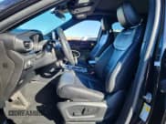 ✅ 2021 Ford Explorer ST • VIN: 1FM5K8GC7MGB02189 • Lot: 86182645. Wystawiony na Copart z przebiegiem 61 554 mil. Bezpłatny archiwum sprzedaży aukcyjnych z USA i szczegółowy raport historii pojazdu na DreamBid. Zdjęcie 7.