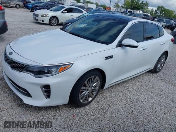 ✅ 2016 Kia Optima SXL Turbo • VIN: 5XXGV4L26GG091563 • Лот: 42971922. Опубликован ранее на IAAI с пробегом 47 478 миль. Бесплатный доступ к архиву аукционных продаж из США и подробный отчёт об истории автомобиля на DreamBid. Изображение 2.