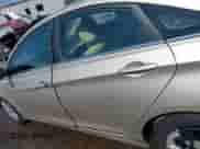 2011 Hyundai Sonata GLS с VIN 5NPEB4AC8BH076412, выставлен на аукционе IAAI как лот 42589346 с пробегом 104 128 миль миль и . История ставок и продаж доступна на DreamBid. Изображение 14.