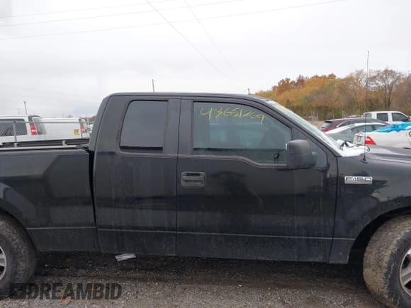 ✅ 2008 Ford F-150 STX • VIN: 1FTRX12W28FB55071 • Lot: 43651769. Wystawiony na IAAI z przebiegiem 109 769 mil. Bezpłatny archiwum sprzedaży aukcyjnych z USA i szczegółowy raport historii pojazdu na DreamBid. Zdjęcie 13.