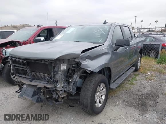 ✅ 2019 Chevrolet Silverado 1500 LT • VIN: 3GCPYDEK1KG242867 • Lot: 41342133. Wystawiony na IAAI z przebiegiem 119 442 mil. Bezpłatny archiwum sprzedaży aukcyjnych z USA i szczegółowy raport historii pojazdu na DreamBid. Zdjęcie 2.