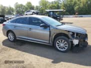 ✅ 2019 Hyundai Sonata SE • VIN: 5NPE24AF5KH792856 • Лот: 69720415. Опубликован ранее на Copart с пробегом 85 177 миль. Бесплатный доступ к архиву аукционных продаж из США и подробный отчёт об истории автомобиля на DreamBid. Изображение 4.