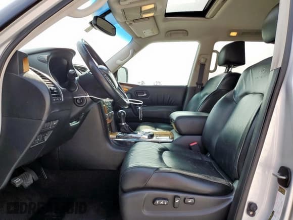 ✅ 2011 Infiniti QX56 8-passenger • VIN: JN8AZ2ND1B9700145 • Lot: 57532755. Listed on Copart with 138,592 mi. Free auction sales archive from the USA and detailed vehicle history report at DreamBid. Image 7.