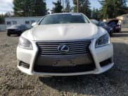 ✅ 2014 Lexus LS 460 • VIN: JTHCL5EF7E5022567 • Лот: 92133955. Опубликован ранее на Copart с пробегом 77 715 миль. Бесплатный доступ к архиву аукционных продаж из США и подробный отчёт об истории автомобиля на DreamBid. Изображение 5.