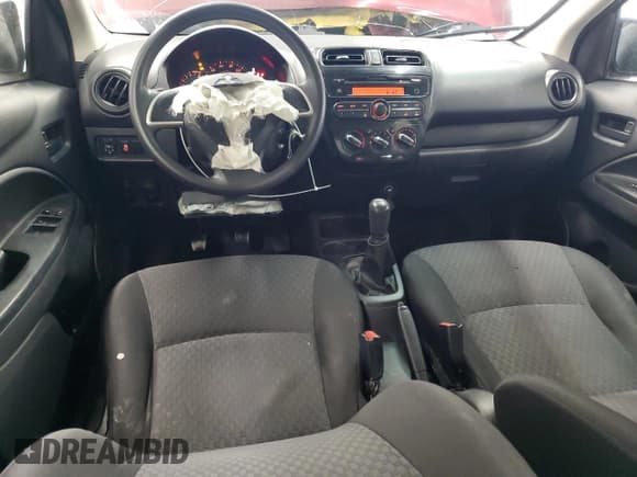 ✅ 2017 Mitsubishi Mirage ES • VIN: ML32A3HJ6HH020824 • Lot: 91839285. Wystawiony na Copart z przebiegiem 117 170 mil. Bezpłatny archiwum sprzedaży aukcyjnych z USA i szczegółowy raport historii pojazdu na DreamBid. Zdjęcie 8.