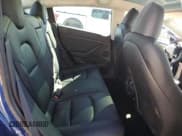 ✅ 2023 Tesla Model 3 • VIN: 5YJ3E1EA3PF492573 • Lot: 43227595. Wystawiony na Copart z przebiegiem Nie podano. Bezpłatny archiwum sprzedaży aukcyjnych z USA i szczegółowy raport historii pojazdu na DreamBid. Zdjęcie 11.