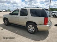 ✅ 2010 GMC Yukon SLT • VIN: 1GKUCCE01AR130048 • Lot: 56695885. Listed on Copart with 206,344 mi. Free auction sales archive from the USA and detailed vehicle history report at DreamBid. Image 2.