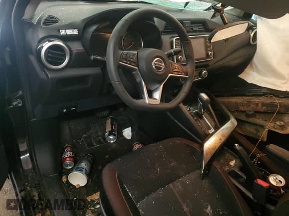 ✅ 2022 Nissan Versa SR • VIN: 3N1CN8FV3NL839640 • Lot: 89626715. Listed on Copart with 47,433 mi. Free auction sales archive from the USA and detailed vehicle history report at DreamBid. Image 8.