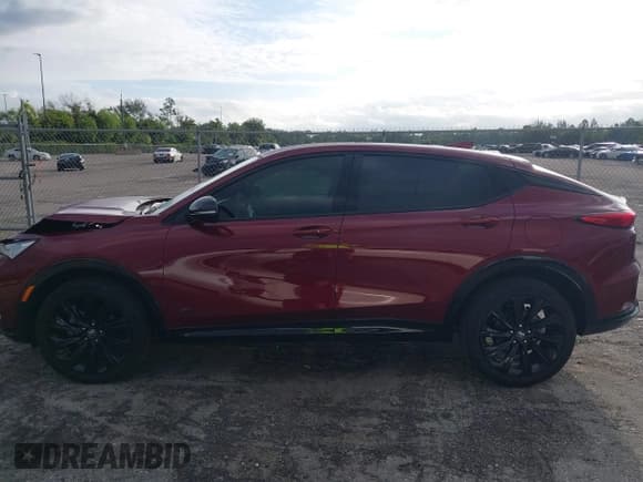 ✅ 2025 Buick Envista Sport Touring • VIN: KL47LBEP3SB147261 • Lot: 43550658. Wystawiony na IAAI z przebiegiem 7 995 mil. Bezpłatny archiwum sprzedaży aukcyjnych z USA i szczegółowy raport historii pojazdu na DreamBid. Zdjęcie 14.