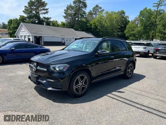 ✅ 2020 Mercedes-Benz GLE 350 • VIN: 4JGFB4KB5LA197526 • Lot: 61494935. Wystawiony na Copart z przebiegiem 76 918 mil. Bezpłatny archiwum sprzedaży aukcyjnych z USA i szczegółowy raport historii pojazdu na DreamBid. Zdjęcie 2.