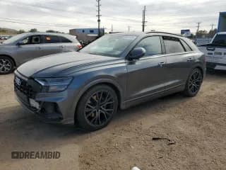 ✅ 2021 Audi Q8 Prestige • VIN: WA1FVBF17MD001226 • Lot: 89814115. Wystawiony na Copart z przebiegiem 80 348 mil. Bezpłatny archiwum sprzedaży aukcyjnych z USA i szczegółowy raport historii pojazdu na DreamBid. Zdjęcie 1.