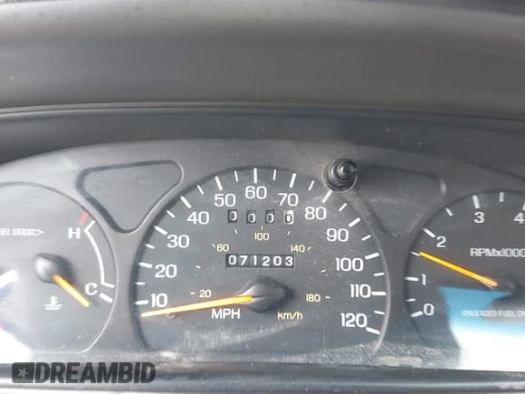 ✅ 1997 Mercury Sable LS • VIN: 1MELM53S8VA602057 • Lot: 41468005. Listed on IAAI with 71,203 mi. Free auction sales archive from the USA and detailed vehicle history report at DreamBid. Image 7.