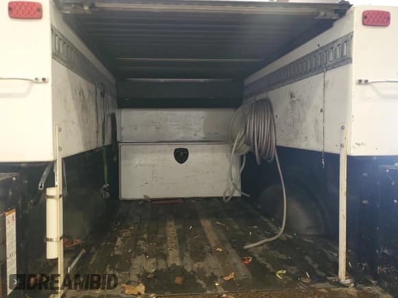 ✅ 2019 Ford F-150 XL • VIN: 1FTEX1C57KKD18817 • Lot: 62225315. Wystawiony na Copart z przebiegiem 72 321 mil. Bezpłatny archiwum sprzedaży aukcyjnych z USA i szczegółowy raport historii pojazdu na DreamBid. Zdjęcie 10.