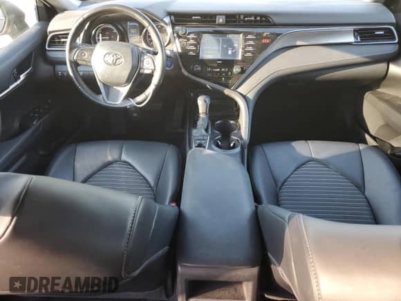 2020 Toyota Camry Hybrid SE с VIN 4T1G31AK0LU012573, выставлен на аукционе Copart как лот 85478245 с пробегом 68 865 миль миль и Списание • Salvage title. История ставок и продаж доступна на DreamBid. Изображение 8.