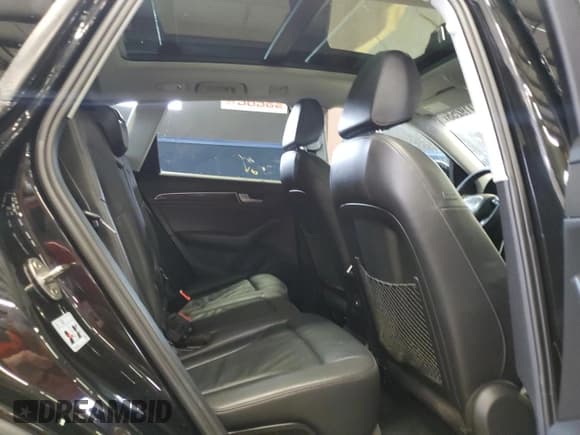 ✅ 2017 Audi Q5 Premium • VIN: WA1C2AFP3HA076541 • Lot: 50119255. Wystawiony na Copart z przebiegiem 169 509 mil. Bezpłatny archiwum sprzedaży aukcyjnych z USA i szczegółowy raport historii pojazdu na DreamBid. Zdjęcie 11.