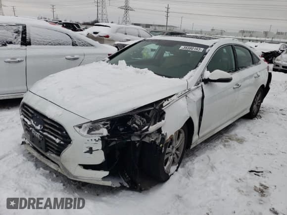 ✅ 2018 Hyundai Sonata Limited • VIN: 5NPE34AF6JH664945 • Лот: 38380163. Опубликован ранее на Copart с пробегом 95 429 миль. Бесплатный доступ к архиву аукционных продаж из США и подробный отчёт об истории автомобиля на DreamBid. Изображение 1.