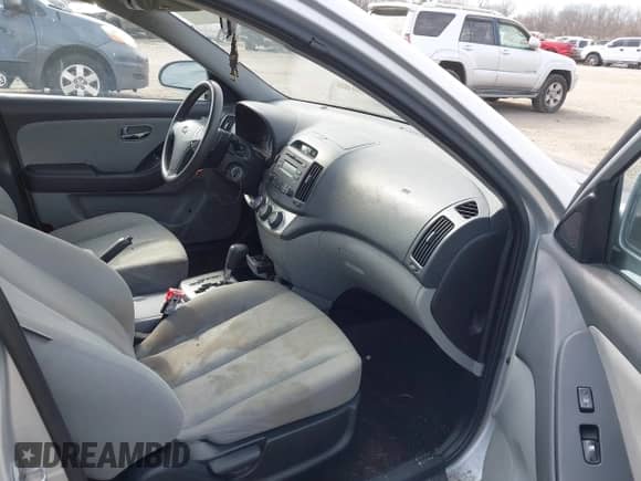 2010 Hyundai Elantra SE with VIN KMHDU4AD9AU859754, listed as a IAAI auction lot 41897892 with 201,007 mi miles and . Bid and sale history available at DreamBid. Image 5.