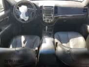 ✅ 2011 Hyundai Santa Fe Limited • VIN: 5XYZK3ABXBG081959 • Lot: 76867244. Listed on Copart with 141,866 mi. Free auction sales archive from the USA and detailed vehicle history report at DreamBid. Image 8.