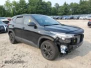 ✅ 2024 Kia Seltos LX • VIN: KNDEPCAA6R7658467 • Lot: 66353745. Wystawiony na Copart z przebiegiem 7 896 mil. Bezpłatny archiwum sprzedaży aukcyjnych z USA i szczegółowy raport historii pojazdu na DreamBid. Zdjęcie 4.