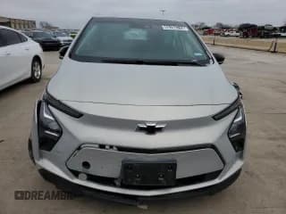 ✅ 2023 Chevrolet Bolt EV 1LT • VIN: 1G1FW6S04P4181933 • Lot: 45788775. Wystawiony na Copart z przebiegiem Nie podano. Bezpłatny archiwum sprzedaży aukcyjnych z USA i szczegółowy raport historii pojazdu na DreamBid. Zdjęcie 5.