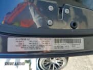 ✅ 2016 Dodge Challenger SRT 392 • VIN: 2C3CDZDJ1GH326392 • Lot: 91478375. Wystawiony na Copart z przebiegiem 37 721 mil. Bezpłatny archiwum sprzedaży aukcyjnych z USA i szczegółowy raport historii pojazdu na DreamBid. Zdjęcie 12.