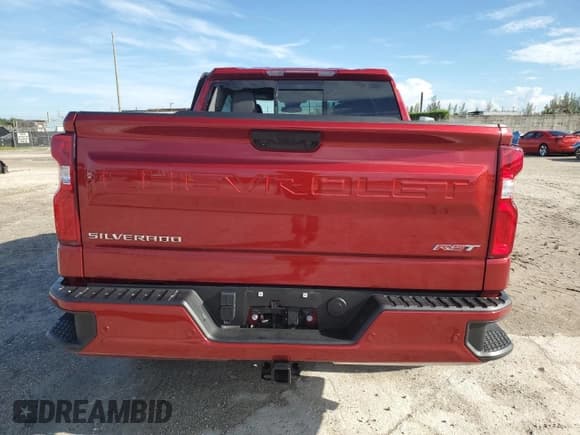 ✅ 2025 Chevrolet Silverado 1500 RST • VIN: 1GCUKEED7SZ104312 • Lot: 81746575. Listed on Copart with 7,755 mi. Free auction sales archive from the USA and detailed vehicle history report at DreamBid. Image 6.