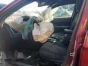 ✅ 2014 Chrysler 200 LX • VIN: 1C3CCBAB4EN212477 • Лот: 42302104. Опубликован ранее на Copart с пробегом Не указан. Бесплатный доступ к архиву аукционных продаж из США и подробный отчёт об истории автомобиля на DreamBid. Изображение 7.