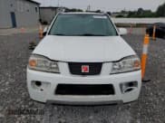 ✅ 2007 Saturn VUE V6 • VIN: 5GZCZ53477S868458 • Lot: 65187905. Wystawiony na Copart z przebiegiem 207 567 mil. Bezpłatny archiwum sprzedaży aukcyjnych z USA i szczegółowy raport historii pojazdu na DreamBid. Zdjęcie 5.