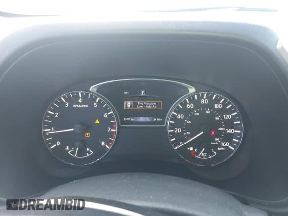 ✅ 2018 Nissan Pathfinder S • VIN: 5N1DR2MN3JC663762 • Lot: 43620686. Listed on IAAI with 124,713 mi. Free auction sales archive from the USA and detailed vehicle history report at DreamBid. Image 7.