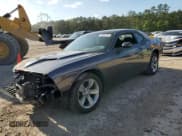 ✅ 2020 Dodge Challenger SXT • VIN: 2C3CDZAGXLH206576 • Lot: 49464743. Wystawiony na Copart z przebiegiem 17 007 mil. Bezpłatny archiwum sprzedaży aukcyjnych z USA i szczegółowy raport historii pojazdu na DreamBid. Zdjęcie 1.