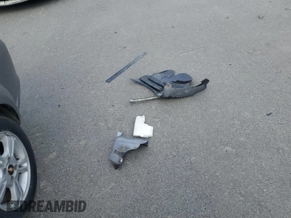 ✅ 2011 Chevrolet Aveo 1LT • VIN: KL1TD5DE1BB241567 • Lot: 57273285. Wystawiony na Copart z przebiegiem 135 603 mil. Bezpłatny archiwum sprzedaży aukcyjnych z USA i szczegółowy raport historii pojazdu na DreamBid. Zdjęcie 12.