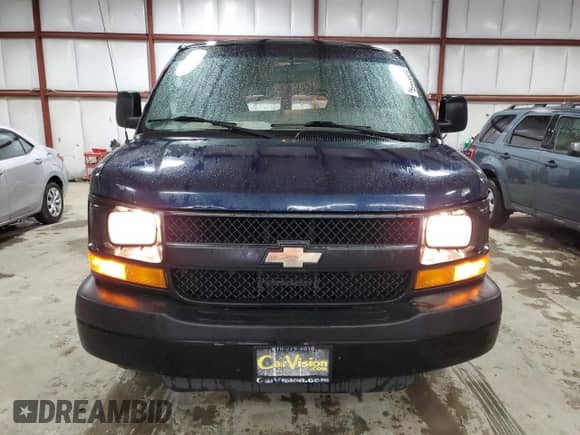 2010 Chevrolet Express Passenger LS с VIN 1GAZGPDGXA1170650, выставлен на аукционе Copart как лот 51909015 с пробегом 117 901 миль миль и Списание • Salvage title. История ставок и продаж доступна на DreamBid. Изображение 5.