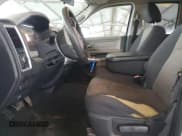 ✅ 2010 Dodge 1500 SLT • VIN: 1D7RB1GT4AS238145 • Lot: 44431015. Wystawiony na Copart z przebiegiem 215 907 mil. Bezpłatny archiwum sprzedaży aukcyjnych z USA i szczegółowy raport historii pojazdu na DreamBid. Zdjęcie 7.