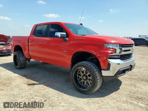 ✅ 2020 Chevrolet Silverado 1500 LT • VIN: 3GCPWCED4LG148243 • Lot: 70367185. Wystawiony na Copart z przebiegiem 146 048 mil. Bezpłatny archiwum sprzedaży aukcyjnych z USA i szczegółowy raport historii pojazdu na DreamBid. Zdjęcie 4.