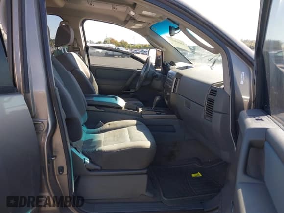 ✅ 2006 Nissan Titan SE • VIN: 1N6BA07A56N553871 • Лот: 43243637. Опубликован ранее на IAAI с пробегом 200 372 миль. Бесплатный доступ к архиву аукционных продаж из США и подробный отчёт об истории автомобиля на DreamBid. Изображение 5.