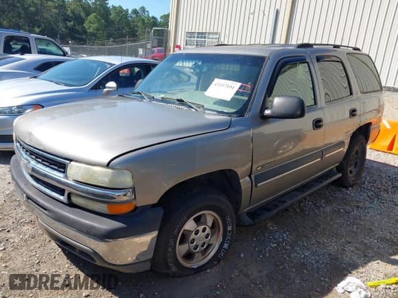 ✅ 2003 Chevrolet Tahoe LT • VIN: 1GNEC13Z83R104031 • Lot: 43337191. Listed on IAAI with Not provided. Free auction sales archive from the USA and detailed vehicle history report at DreamBid. Image 2.