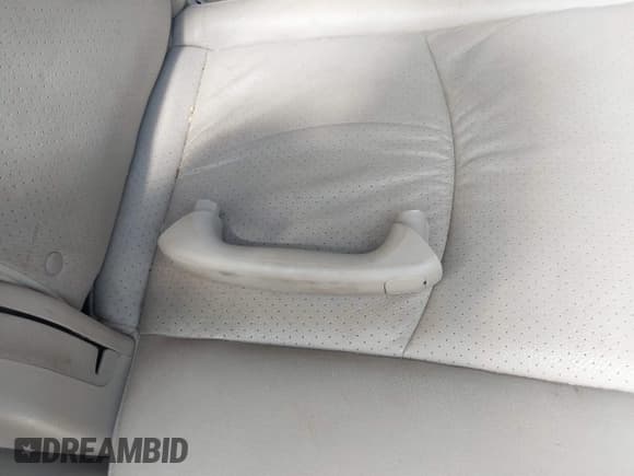 ✅ 2009 Kia Borrego EX • VIN: KNDJJ741395020224 • Лот: 42663475. Опубликован ранее на IAAI с пробегом Не указан. Бесплатный доступ к архиву аукционных продаж из США и подробный отчёт об истории автомобиля на DreamBid. Изображение 11.