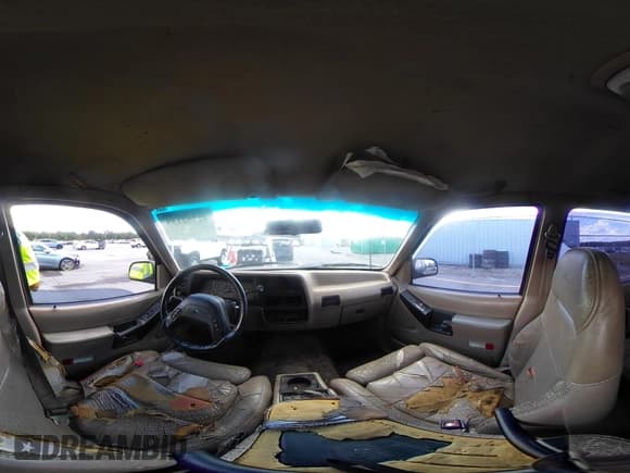 ✅ 1991 Ford Explorer Eddie Bauer • VIN: 1FMDU32XXMUB21131 • Lot: 42752159. Listed on IAAI with 391,064 mi. Free auction sales archive from the USA and detailed vehicle history report at DreamBid. Image 18.