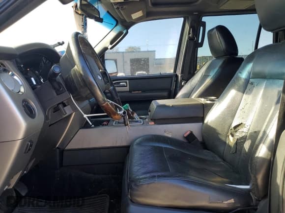 ✅ 2010 Ford Expedition Max Limited • VIN: 1FMJK1K57AEB64861 • Лот: 92242405. Опубликован ранее на Copart с пробегом Не указан. Бесплатный доступ к архиву аукционных продаж из США и подробный отчёт об истории автомобиля на DreamBid. Изображение 7.