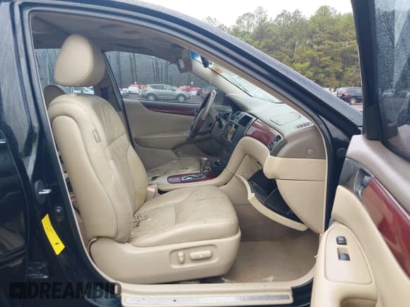 ✅ 2004 Lexus ES 350 • VIN: JTHBA30G440019806 • Лот: 43289120. Опубликован ранее на IAAI с пробегом 338 344 миль. Бесплатный доступ к архиву аукционных продаж из США и подробный отчёт об истории автомобиля на DreamBid. Изображение 5.