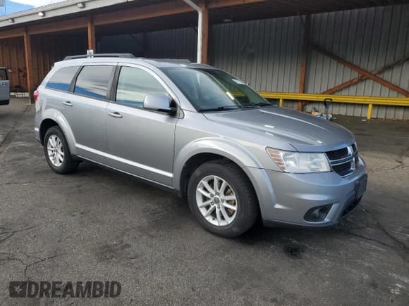 ✅ 2017 Dodge Journey SXT • VIN: 3C4PDDBG4HT515005 • Lot: 92676935. Wystawiony na Copart z przebiegiem 163 521 mil. Bezpłatny archiwum sprzedaży aukcyjnych z USA i szczegółowy raport historii pojazdu na DreamBid. Zdjęcie 4.