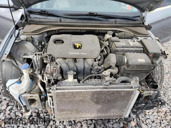 ✅ 2017 Hyundai Elantra SE • VIN: 5NPD84LF6HH091890 • Lot: 86699125. Listed on Copart with 108,769 mi. Free auction sales archive from the USA and detailed vehicle history report at DreamBid. Image 11.