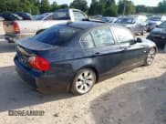 ✅ 2006 BMW 3 Series 325i • VIN: WBAVB13596KX48866 • Lot: 43079076. Wystawiony na IAAI z przebiegiem 161 504 mil. Bezpłatny archiwum sprzedaży aukcyjnych z USA i szczegółowy raport historii pojazdu na DreamBid. Zdjęcie 4.