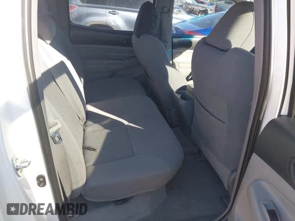 ✅ 2011 Toyota Tacoma • VIN: 5TFMU4FN9BX003215 • Лот: 43500582. Опубликован ранее на IAAI с пробегом 161 318 миль. Бесплатный доступ к архиву аукционных продаж из США и подробный отчёт об истории автомобиля на DreamBid. Изображение 8.