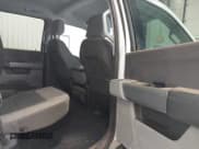 ✅ 2024 Ford F-250 XL • VIN: 1FT7W2BTXRED57136 • Lot: 43162846. Wystawiony na IAAI z przebiegiem 44 979 mil. Bezpłatny archiwum sprzedaży aukcyjnych z USA i szczegółowy raport historii pojazdu na DreamBid. Zdjęcie 8.