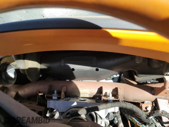 ✅ 2016 Rolls-Royce Dawn • VIN: SCA666D53GU102324 • Lot: 91021205. Listed on Copart with Not provided. Free auction sales archive from the USA and detailed vehicle history report at DreamBid. Image 9.